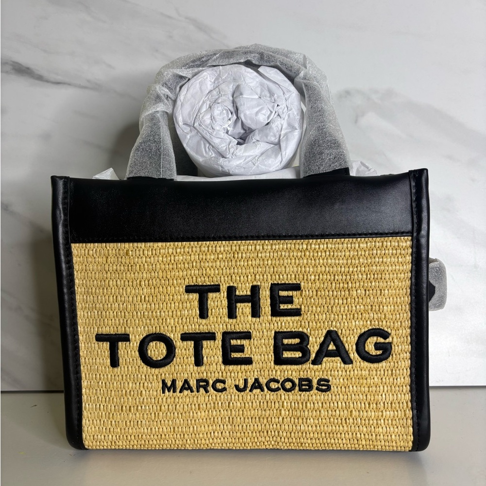 Small Marc Jacobs The Tote Bag - Black and Woven